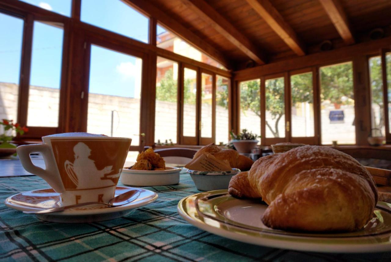 B&B Villa Del Sole Gizzeria Eksteriør billede