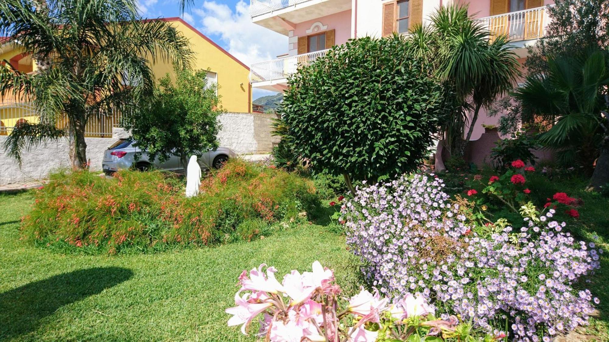 B&B Villa Del Sole Gizzeria Eksteriør billede